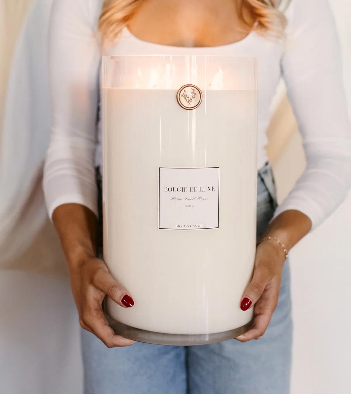 MASSIVE 8" × 14" LUXURY CANDLE – 300 OZ
